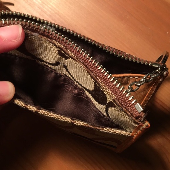 Coach Wallet - Picture 4 of 5